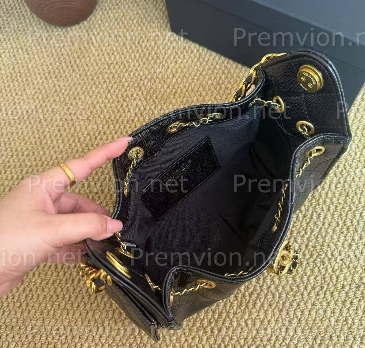 Official CHANEL Beauty promotional gift cosmetic pouch