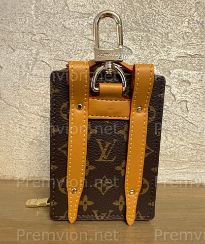 High-quality LV leather key wallet combining functionality, durability, and timeless luxury style